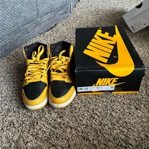 Yellow Jordan Retro High OG GS 5.5Y